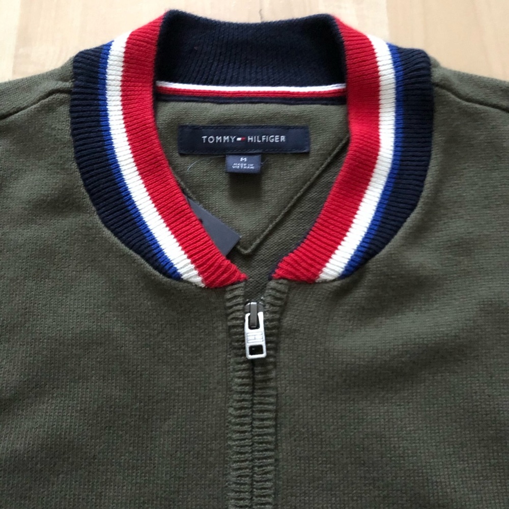 🏡 Moving sale Price Firm Hilfiger men’s zip up sweater - Picture 2 of 5